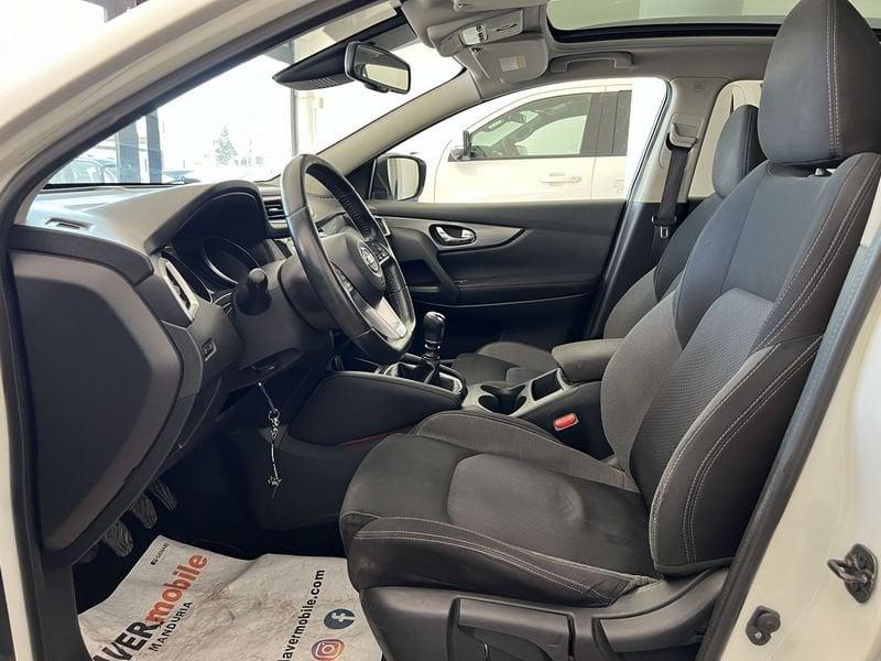 Nissan Qashqai 1.5 dCi N-Connecta