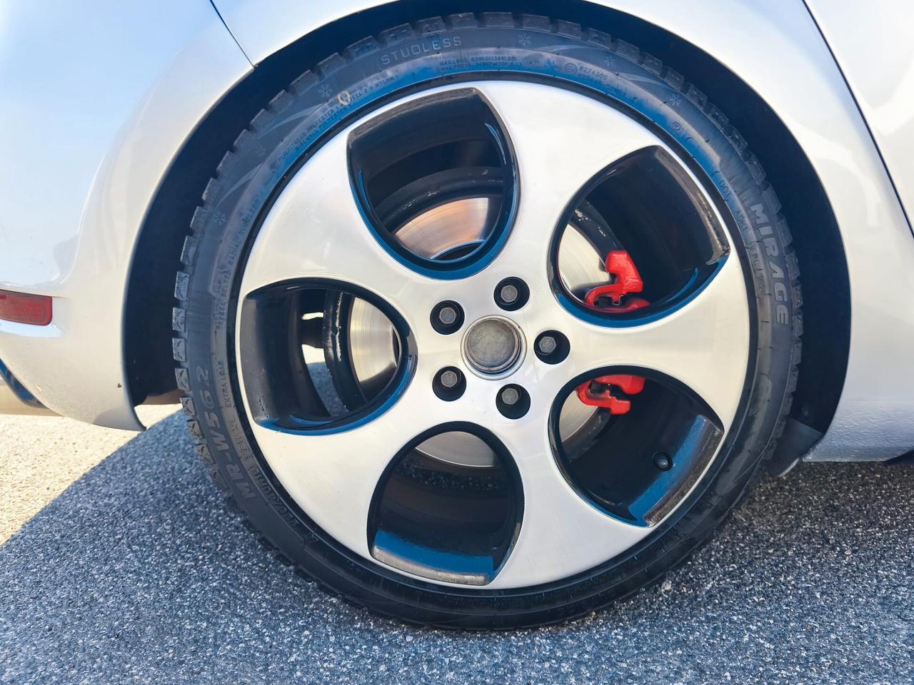 Volkswagen Golf GTI 2.0 TSI DSG 5p.