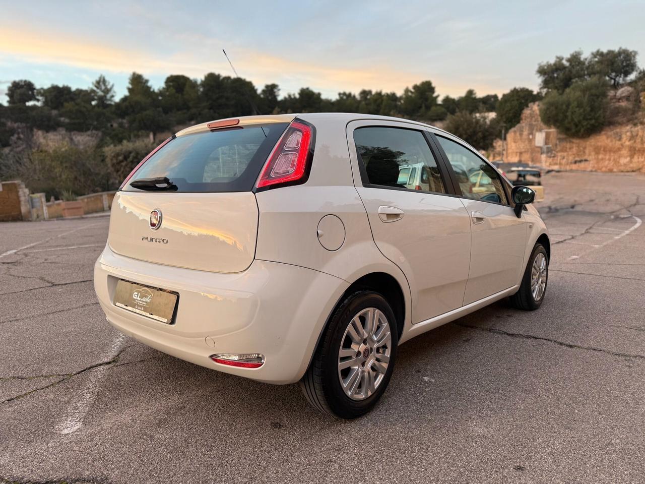 Fiat Punto LOUNGE/1.2 69 CV/CAR PLAY/5 POSTI