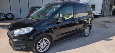 Ford Tourneo Courier 1.5 TDCI 75 CV Titanium
