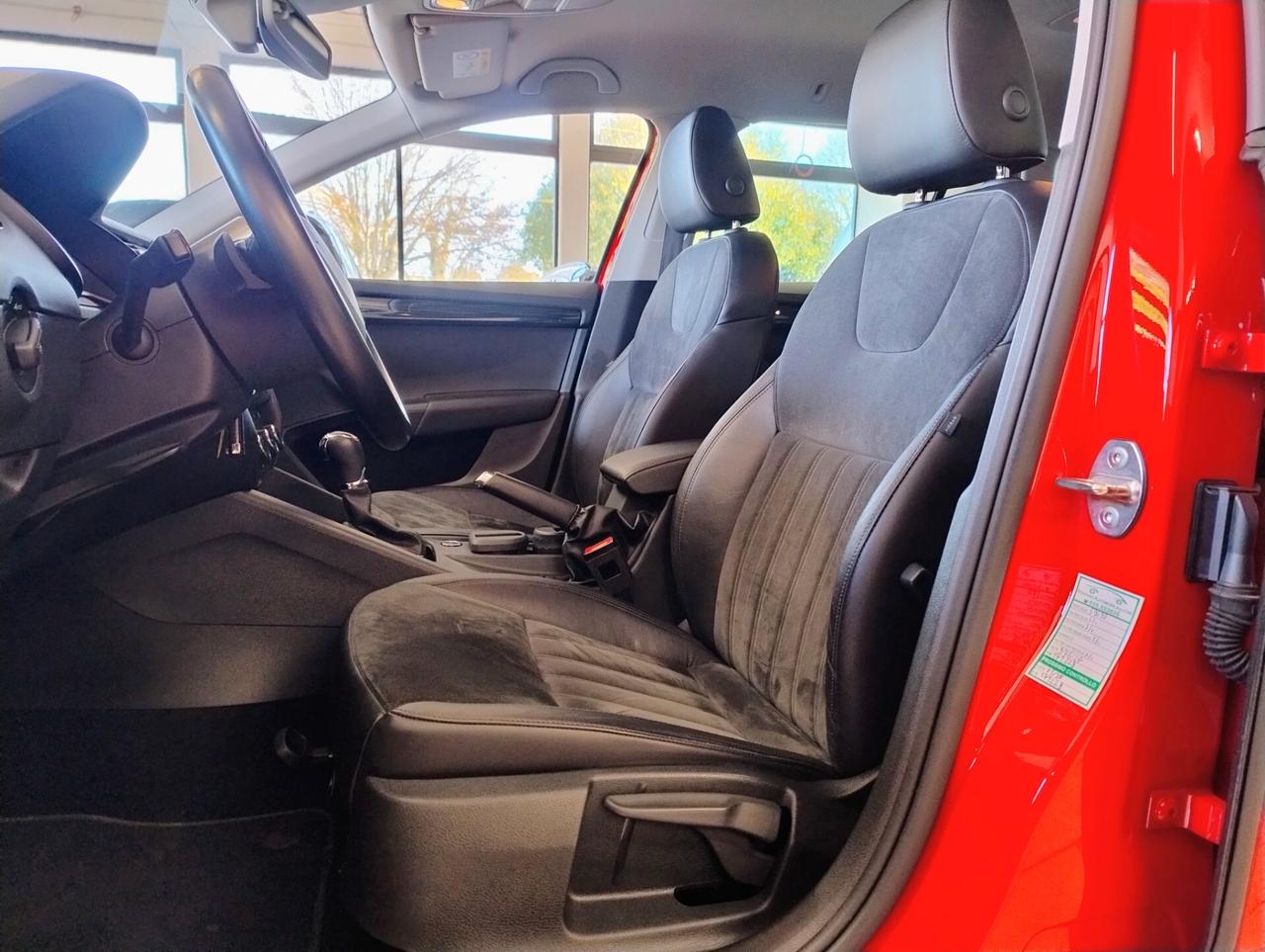 SKODA Octavia 2.0 TDI DSG Wagon STYLE CARPLAY FULL LED ALCANTARA