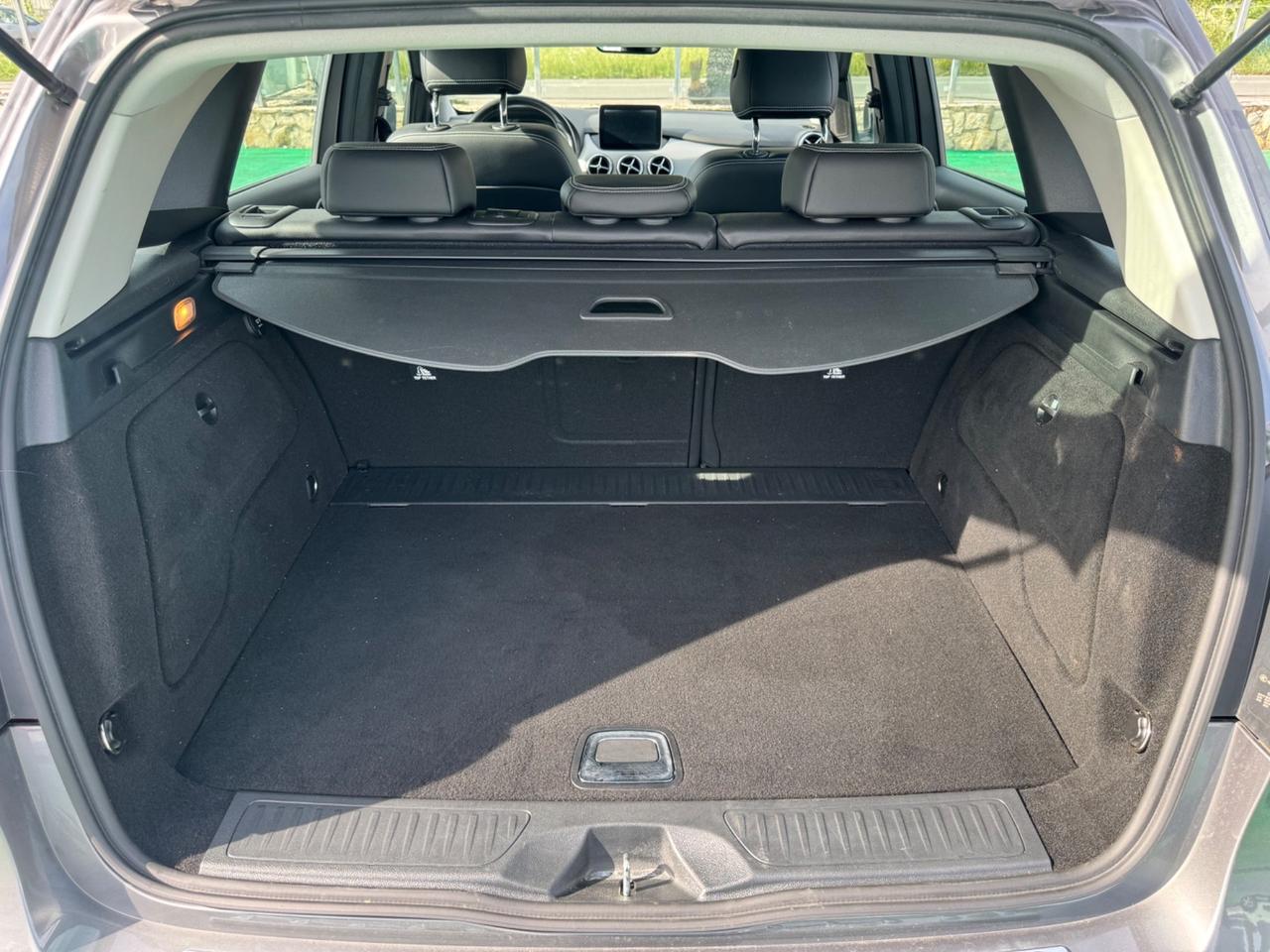 Mercedes-benz B 200 d Automatic Premium