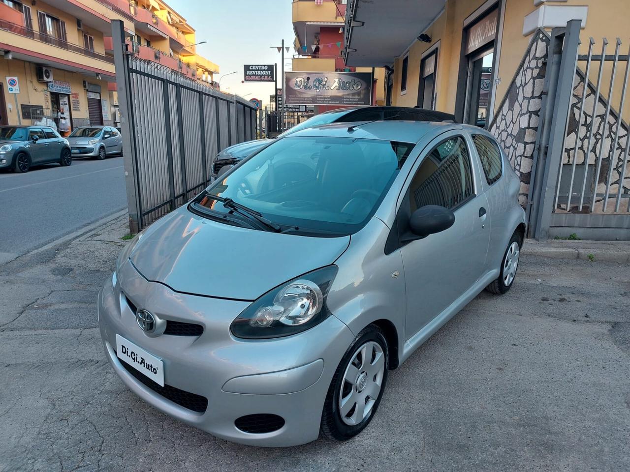 Toyota Aygo 1.0 12V VVT-i 3 porte Connect