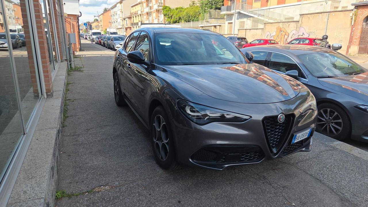 Alfa Romeo Stelvio 2.2 Turbodiesel 160 CV AT8 RWD Sprint