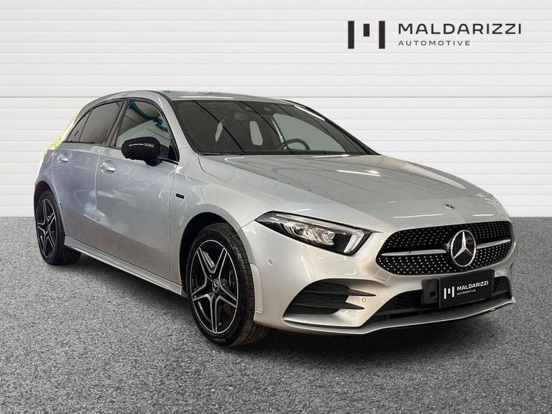 Mercedes-Benz Classe A - W177 2018 A 250 e phev (eq-power) Premium Plus edition auto