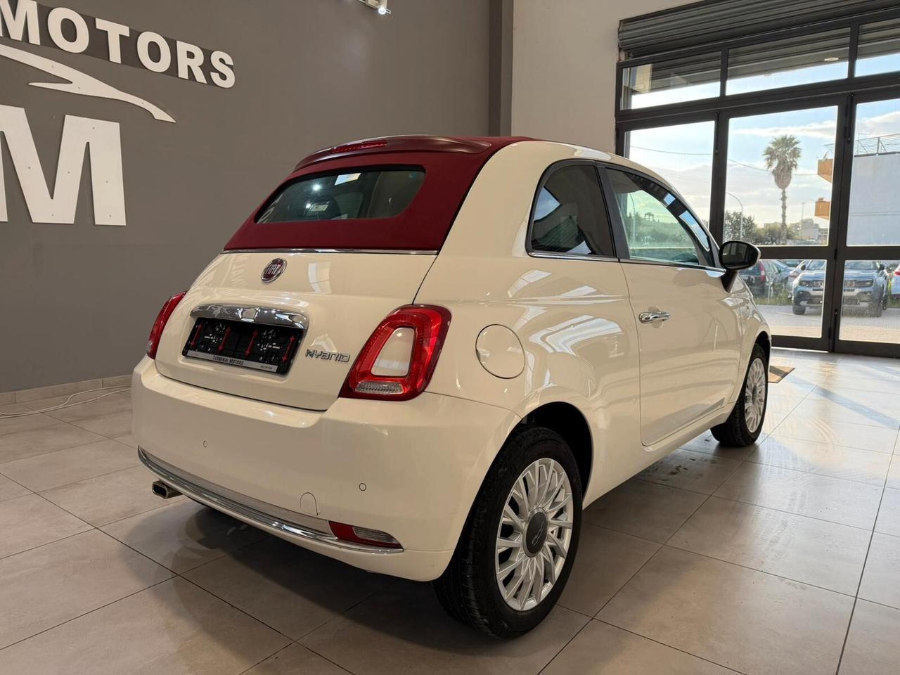 Fiat 500 C 1.0 Hybrid Dolcevita