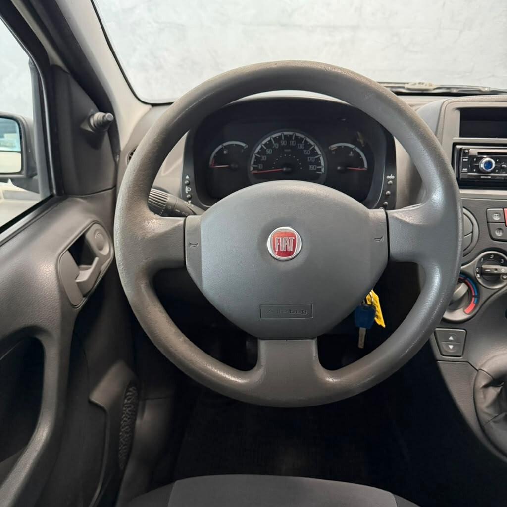 Fiat Panda 1.2 BENZINA NEOPATENTATI