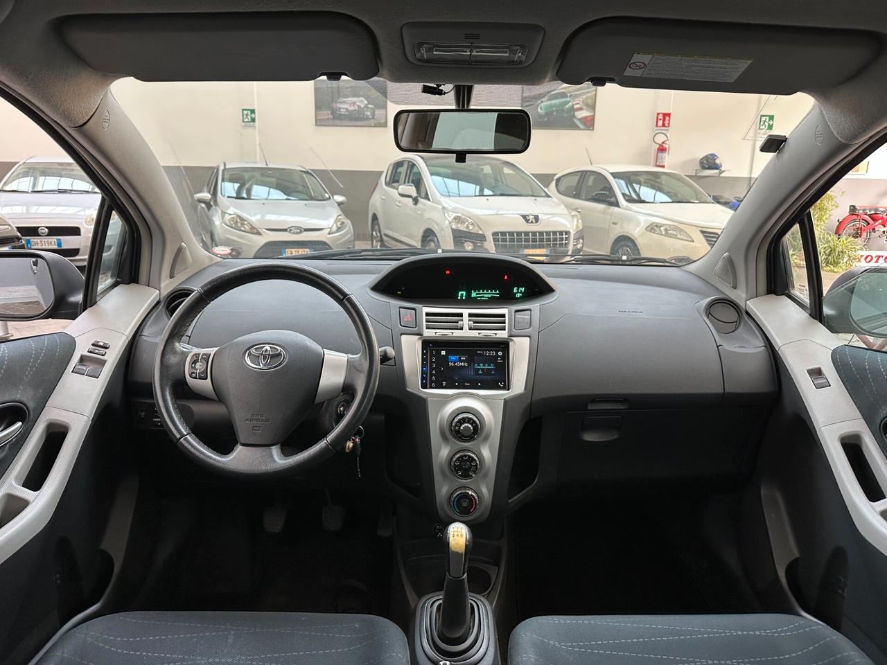 Toyota Yaris 1.3 Benz, Euro 4, si neop, ott condiz, garanz
