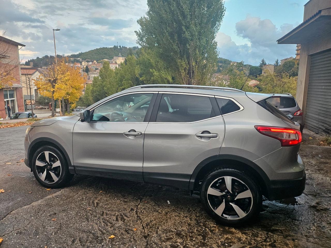 Nissan Qashqai 1.6 dCi Tekna 136.000km 2015