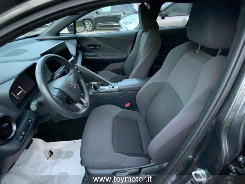 Toyota C-HR (2023-) 1.8 HV Trend