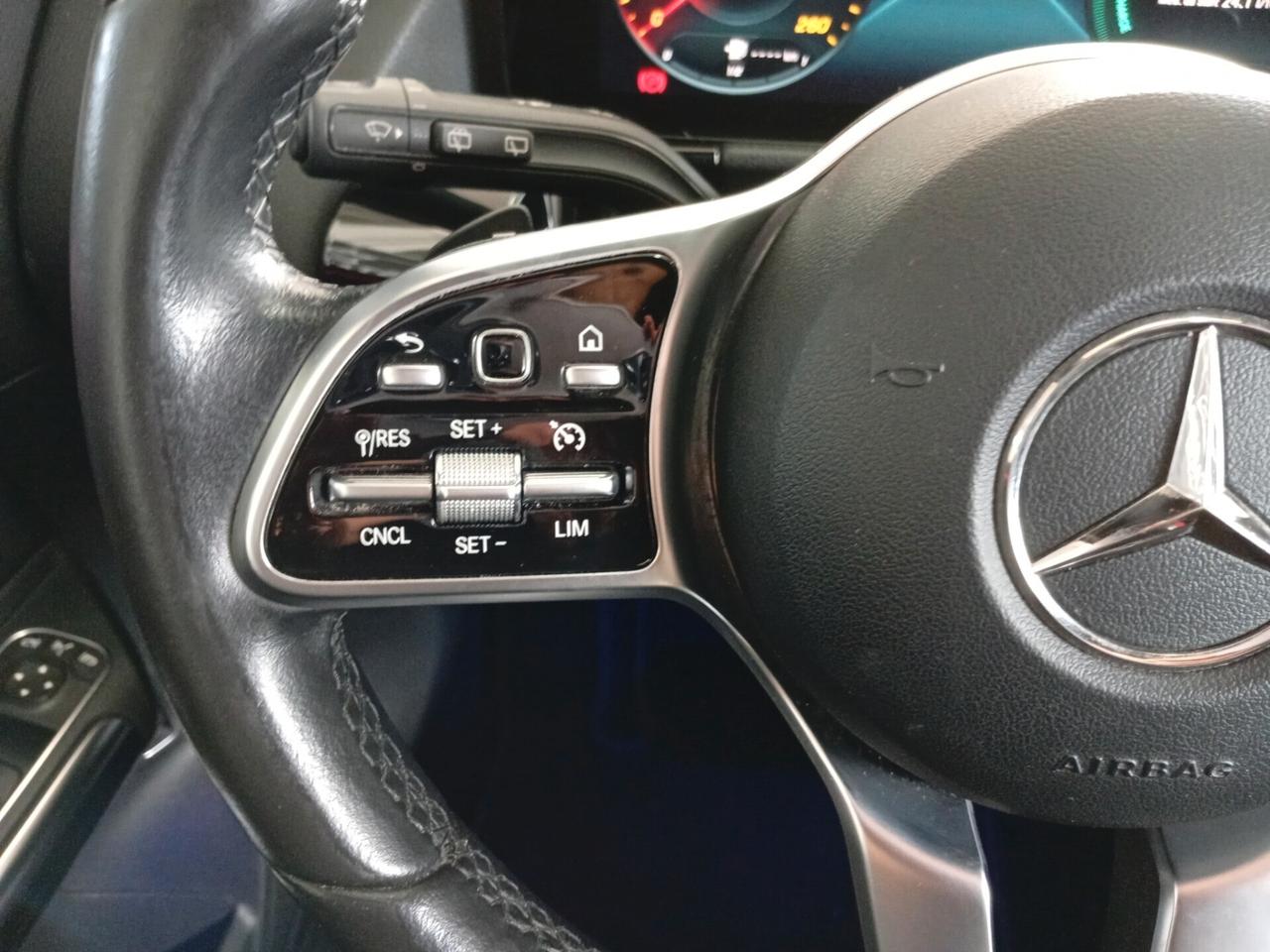 Mercedes-benz GLA 200 d Automatic 4Matic Premium AMG LUCI AMBIENT DISPLAY FULL HD GRANDE