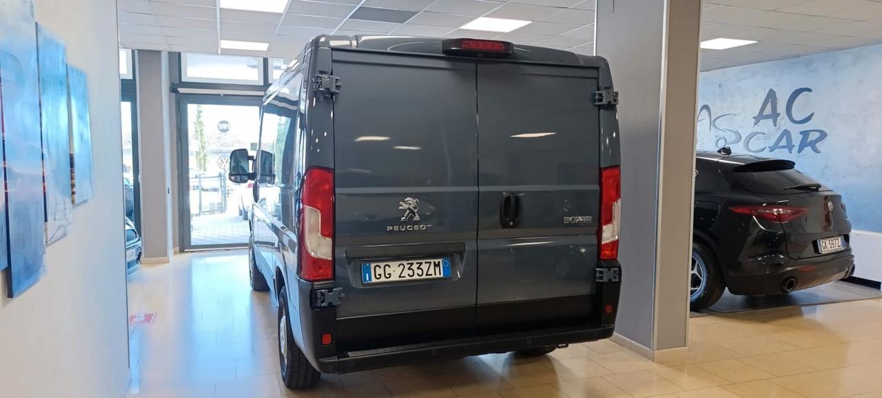 Peugeot Boxer 330 2.2 BlueHDi 120 S&S PC-TN Furgone