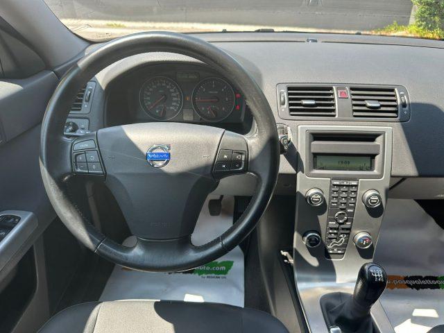 VOLVO V50 2.0 D cat Momentum