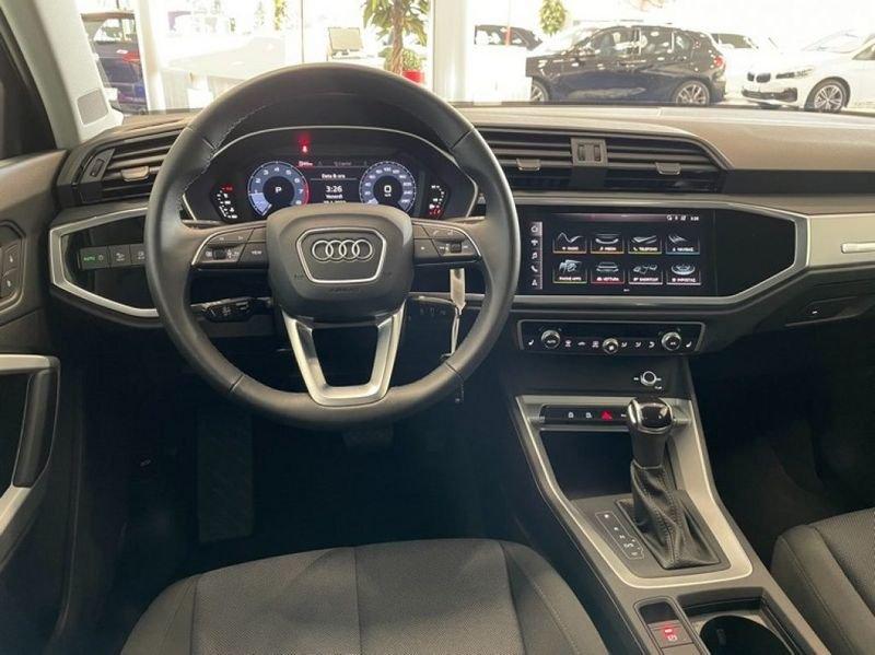 Audi Q3 35 TFSI S tronic Business Advanced