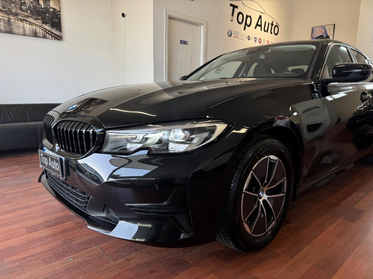 BMW 316 d 48 V AUT. SPORT / DARK NIGHT - 22