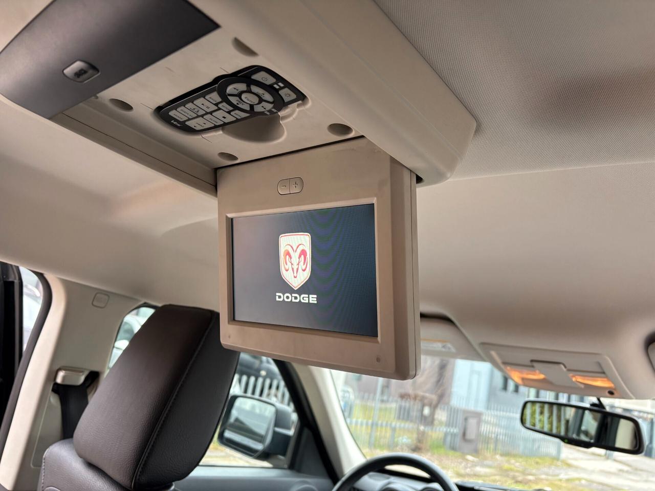 DODGE NITRO 2.8D aut- 155000km-U.PROPR-FULL