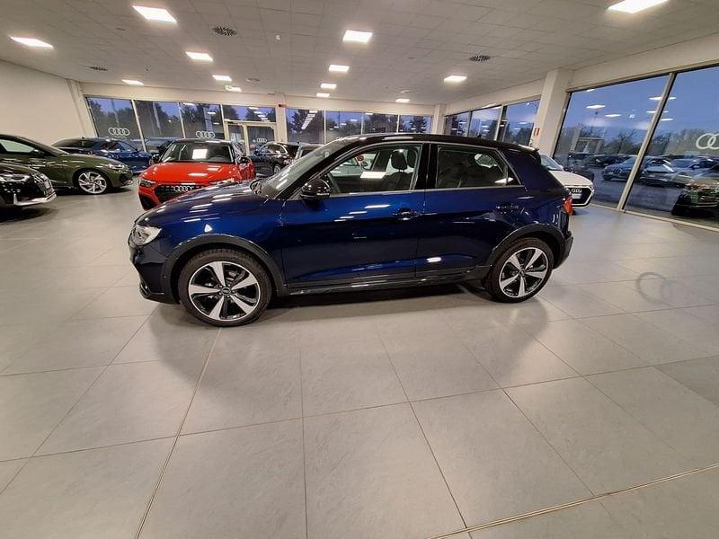 Audi A1 A1 allstreet 30 TFSI S tronic Identity Contrast