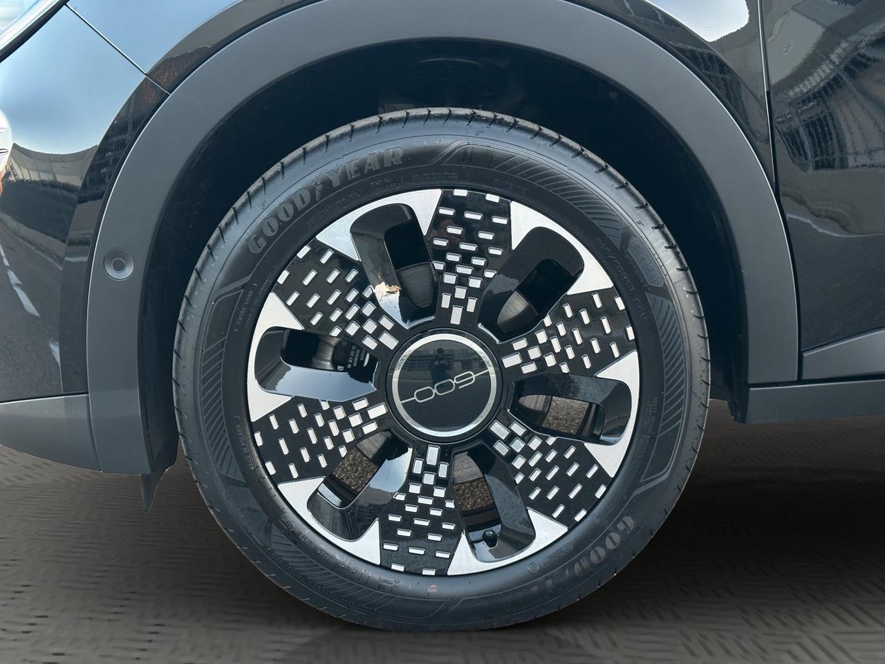 Fiat 600 Hybrid 110 CV DCT MHEV La Prima