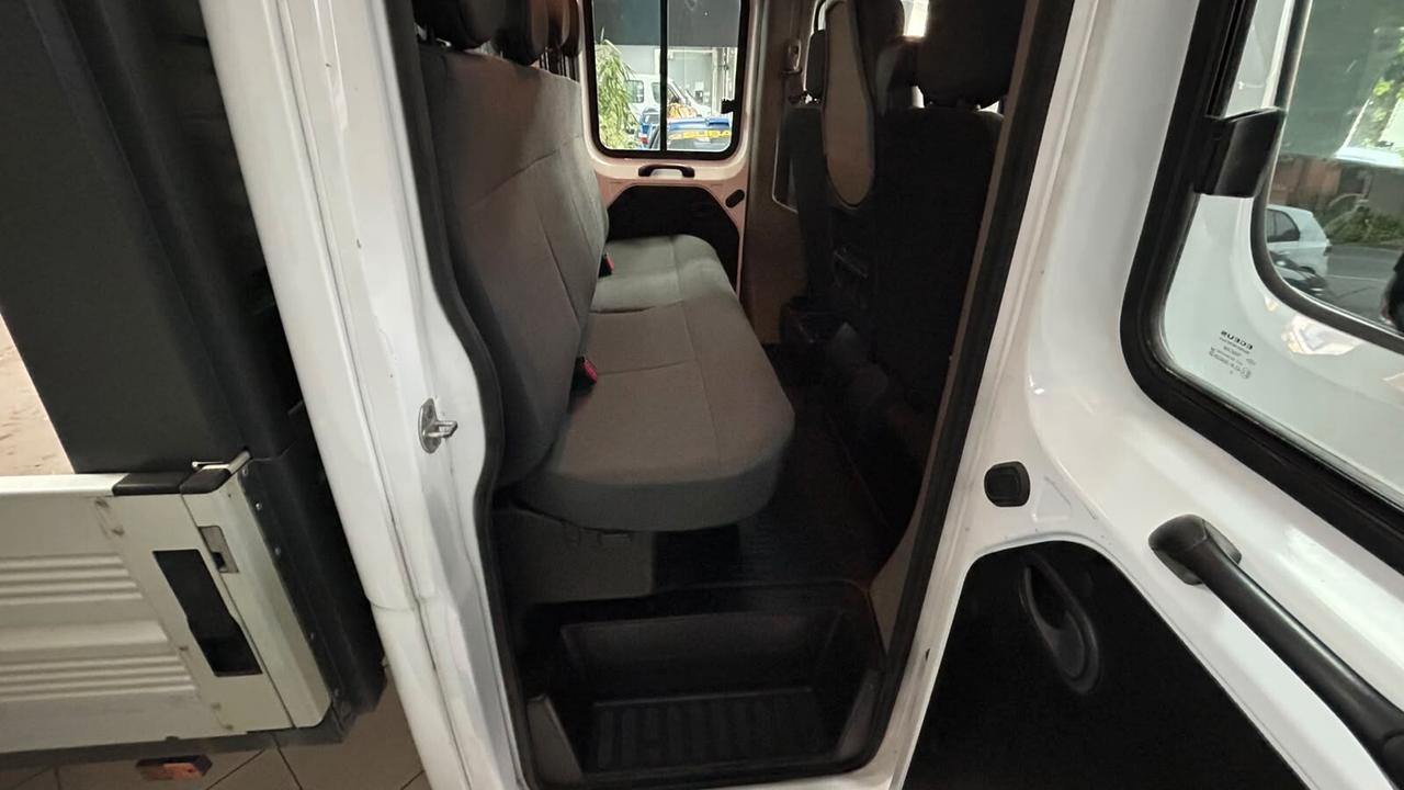 Renault Master T35 2.3 dCi 150 PL-DC Cabinato 7 posti