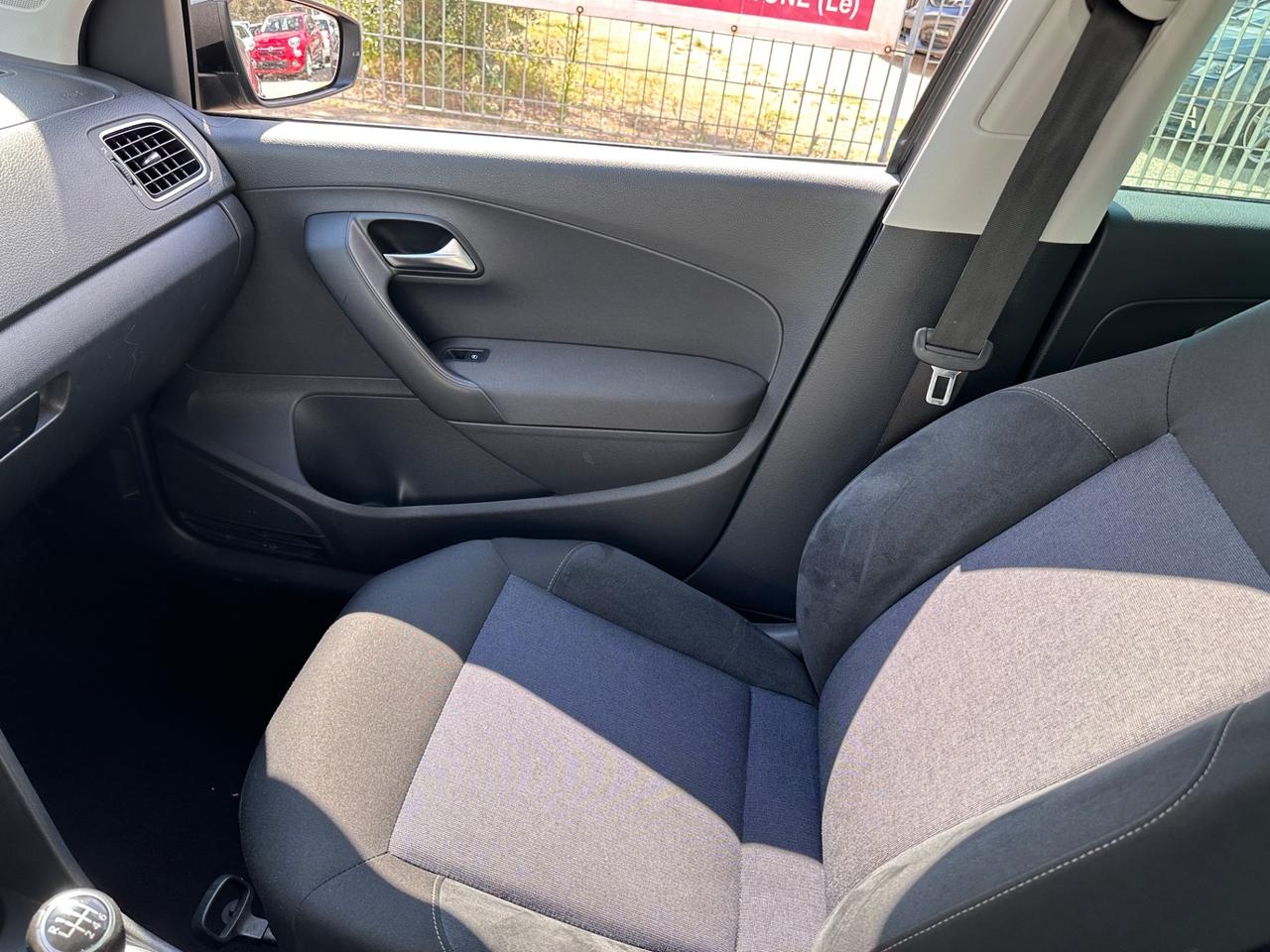 Volkswagen Polo 1.4 5 porte Highline-2011