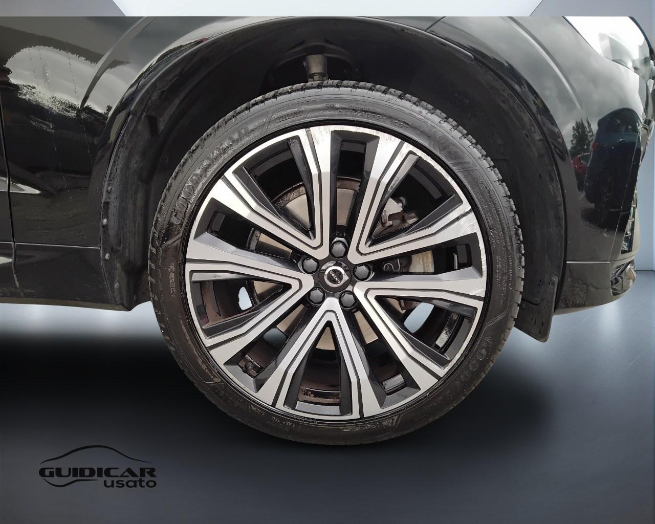 VOLVO XC60 II 2022 - XC60 2.0 b4 Plus Dark awd auto