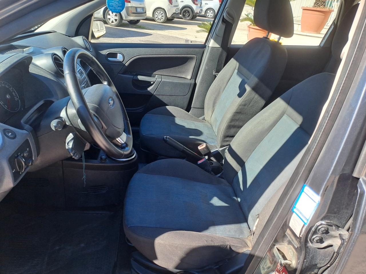 Ford Fiesta 1.4 TDCi 5p. Ghia