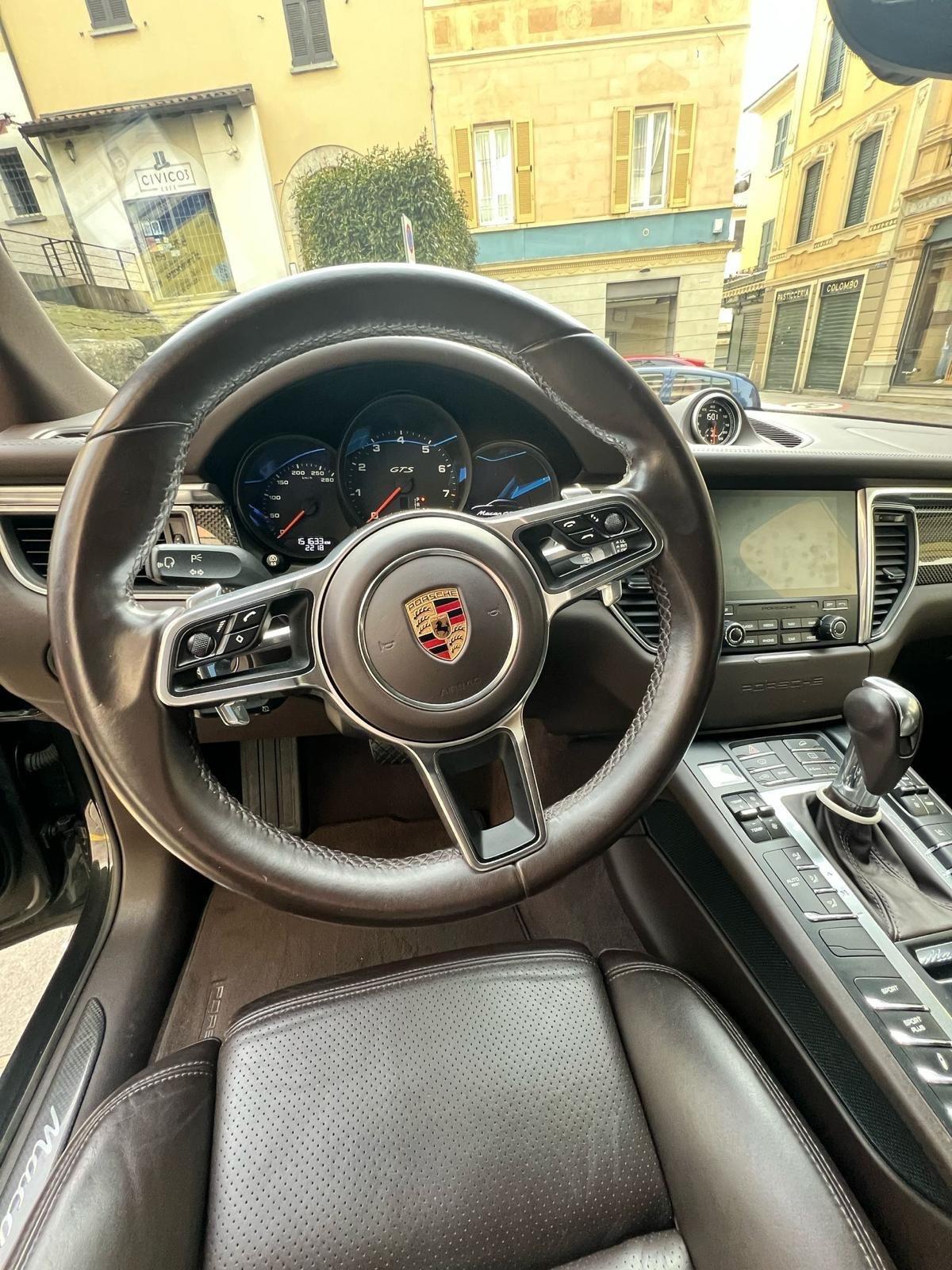 Porsche Macan GTS