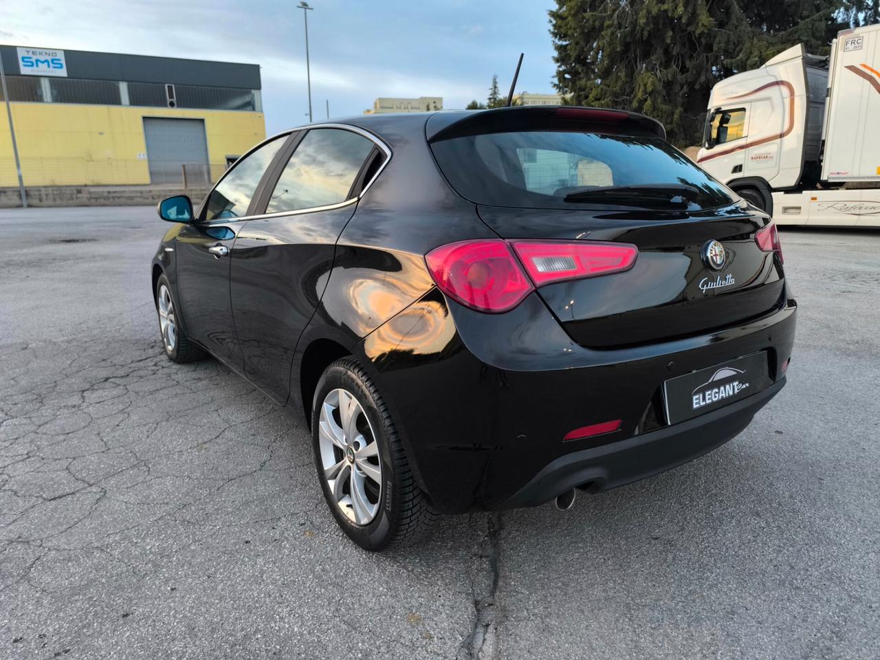 Alfa Romeo Giulietta 1.6 JTDm-2 105 CV Progression