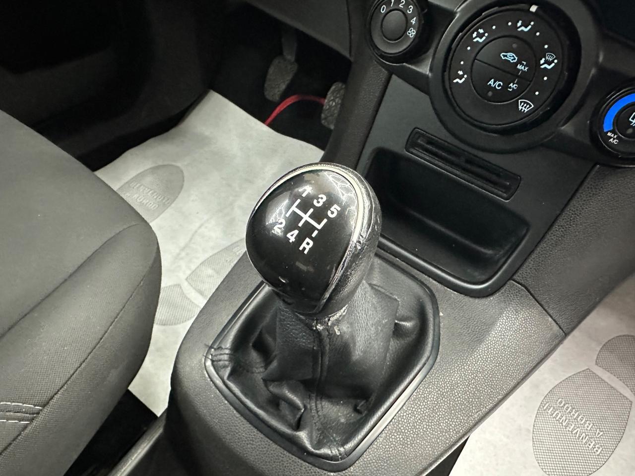 Ford Fiesta 1.5 TDCi 75CV 5 p. Business 2017