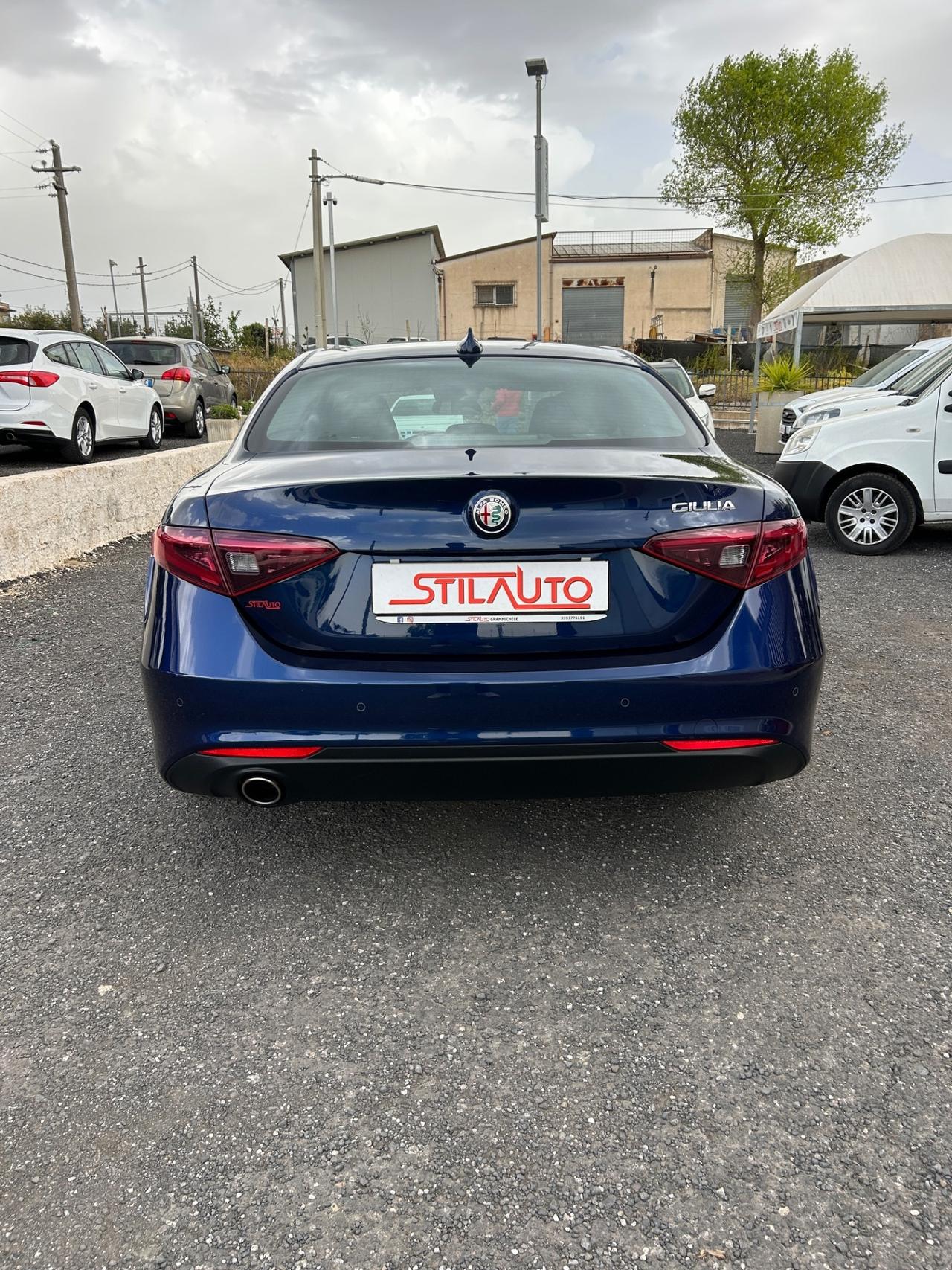 Alfa Romeo Giulia 2.2 Turbodiesel 136 CV AT8 Business