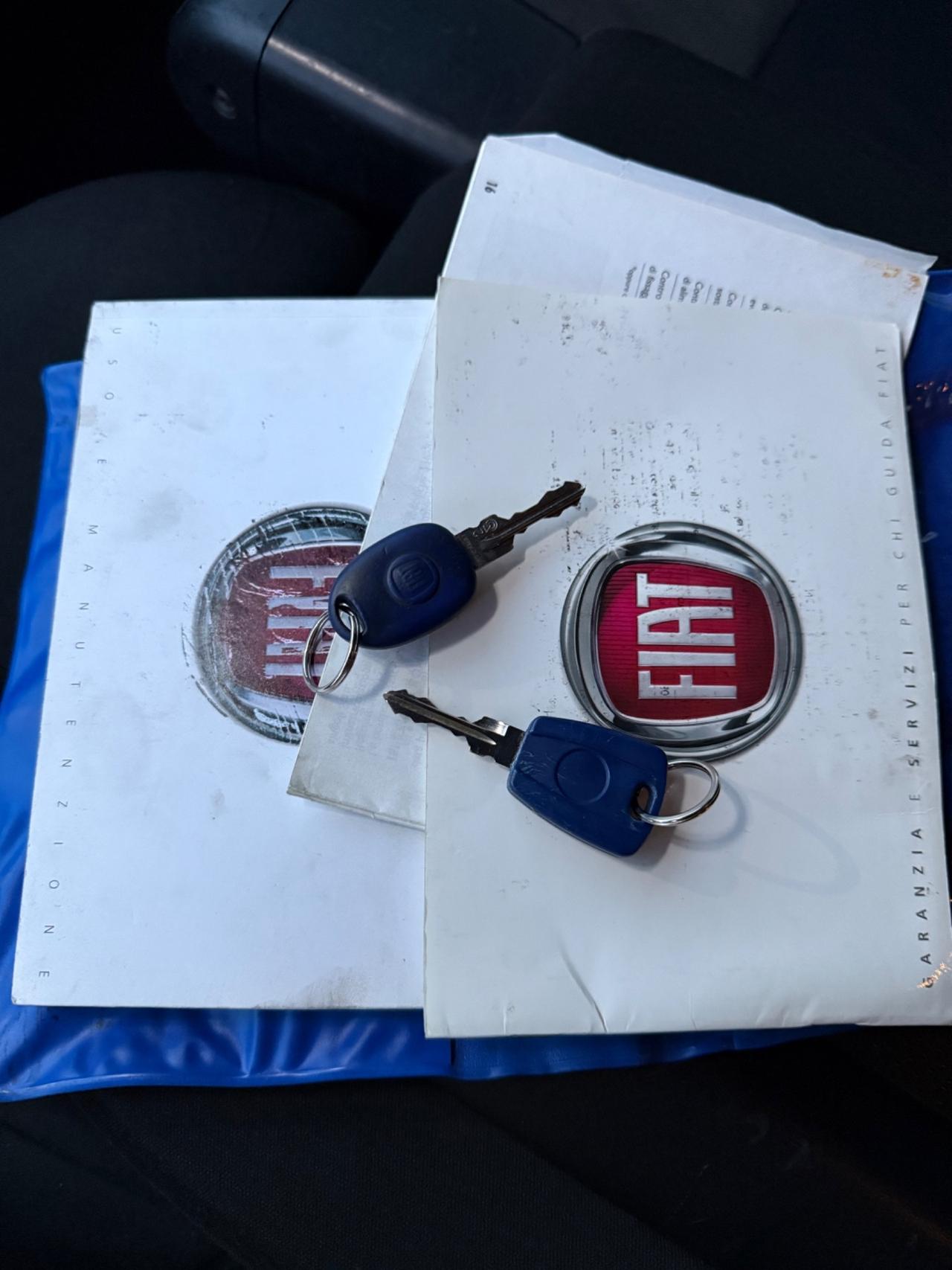 Fiat Multipla Benzina Metano Spaziosa Ed Economica Neopatentati