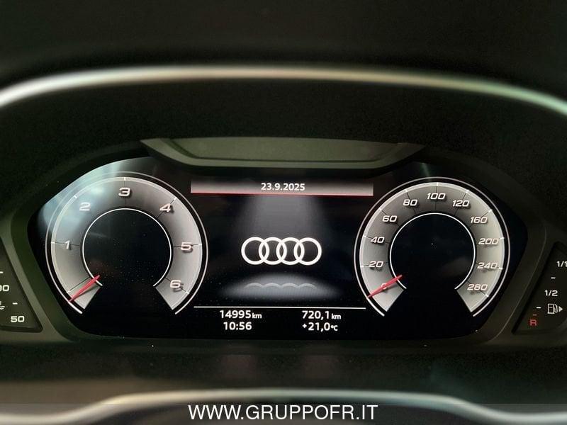 Audi Q3 SPB 35 TDI S tronic Identity Black