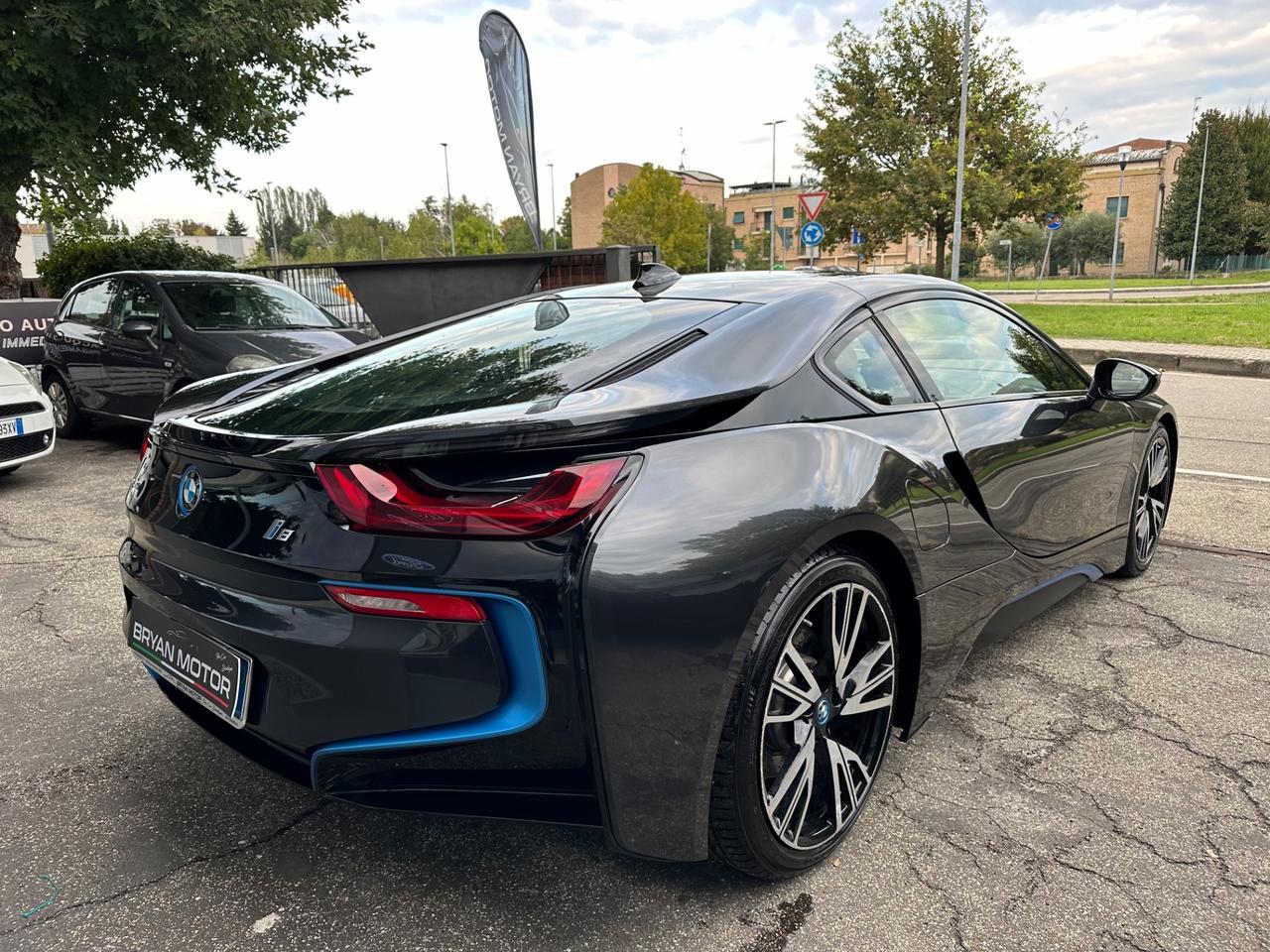 Bmw i8 BMW i8 carbonio full optional