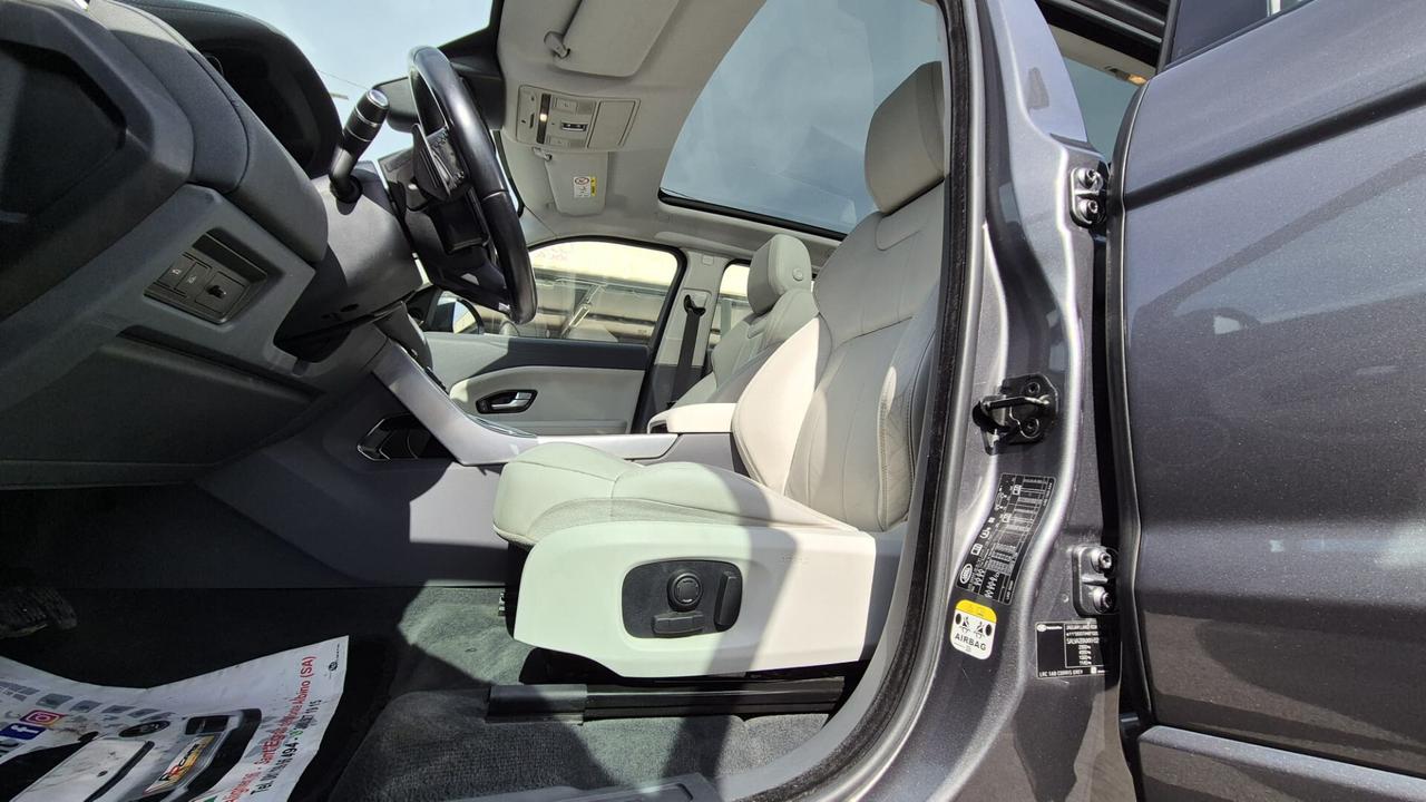 Land Rover Range Evoque 2.0 TD4 150 CV 5p. SE Dynamic