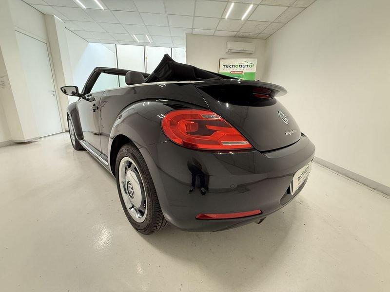 Volkswagen Maggiolino 1.6 TDI Design 50s