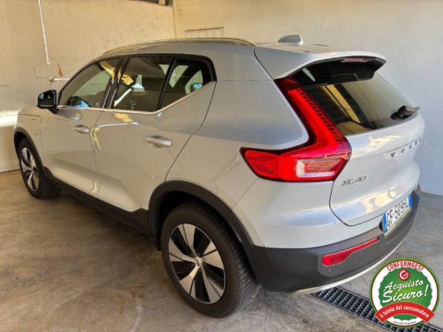VOLVO XC40 T4 Recharge Plug-in Hybrid Inscription