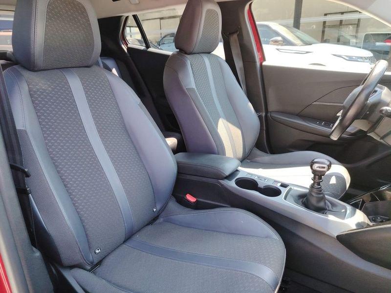 Peugeot 2008 p.t. 130 S&S Allure Navi Pack