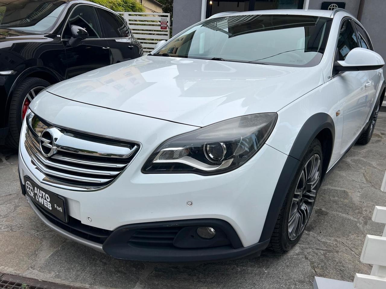 OPEL INSIGNA 2.0 CDTI 4x4 AUT. COUNTRY TOURER