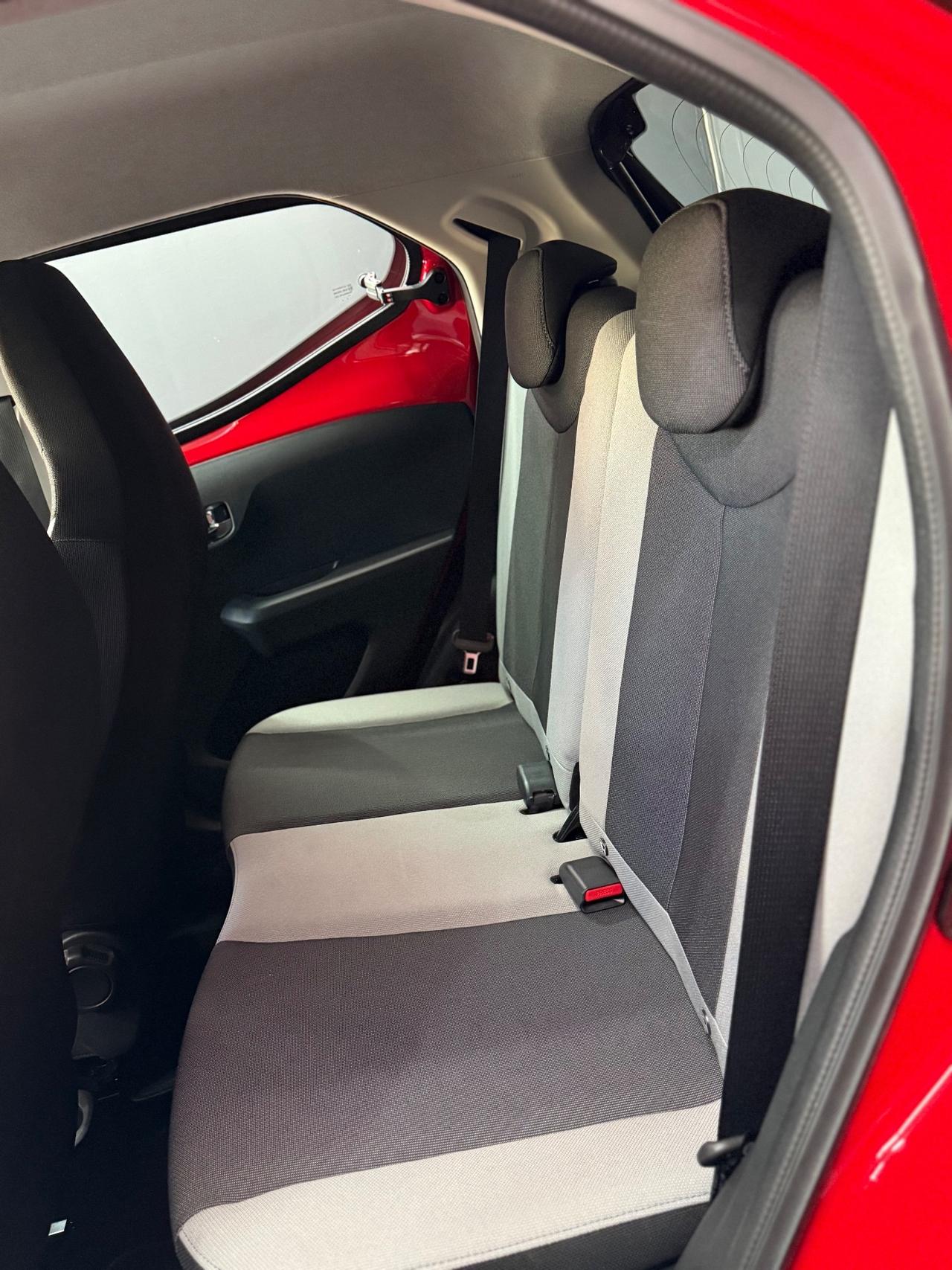 Toyota Aygo 1.0 VVT X-WAVE 2018 20000 KM