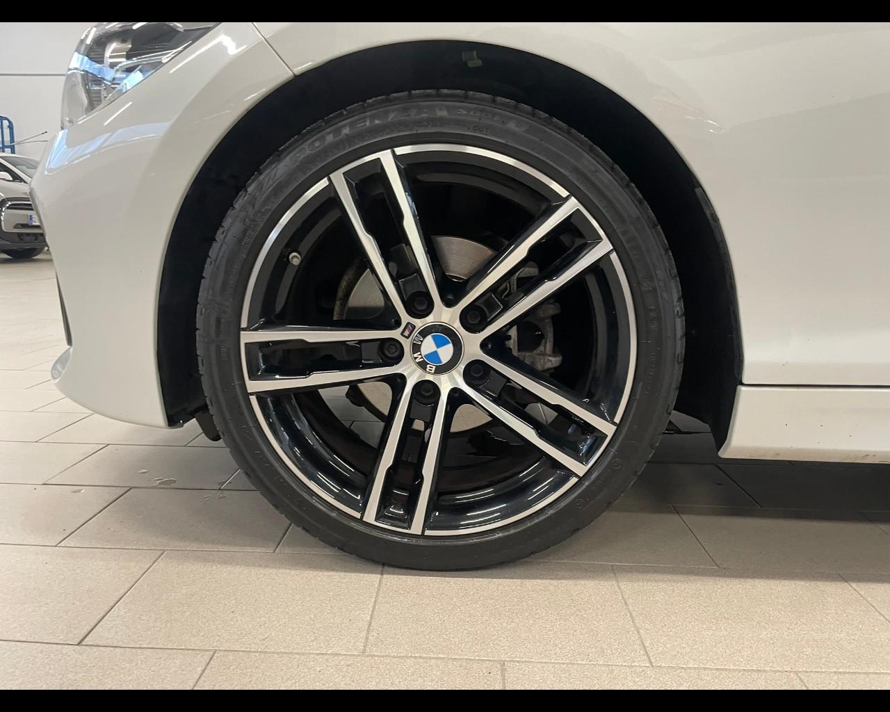 BMW Serie 1 (F20) - 118d 5p. Msport