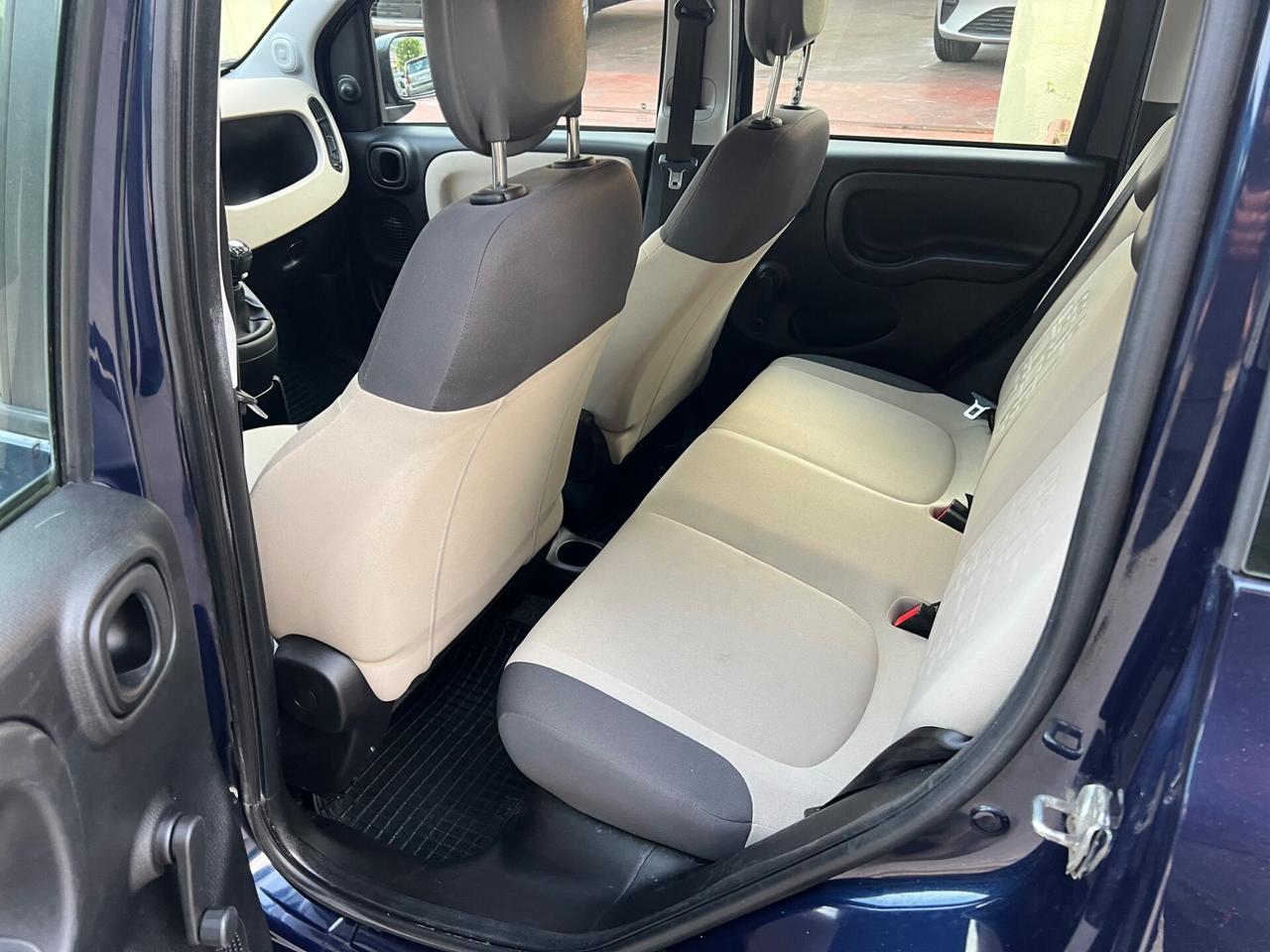 Fiat Panda 1.2 benzina 69cv Lounge 2016