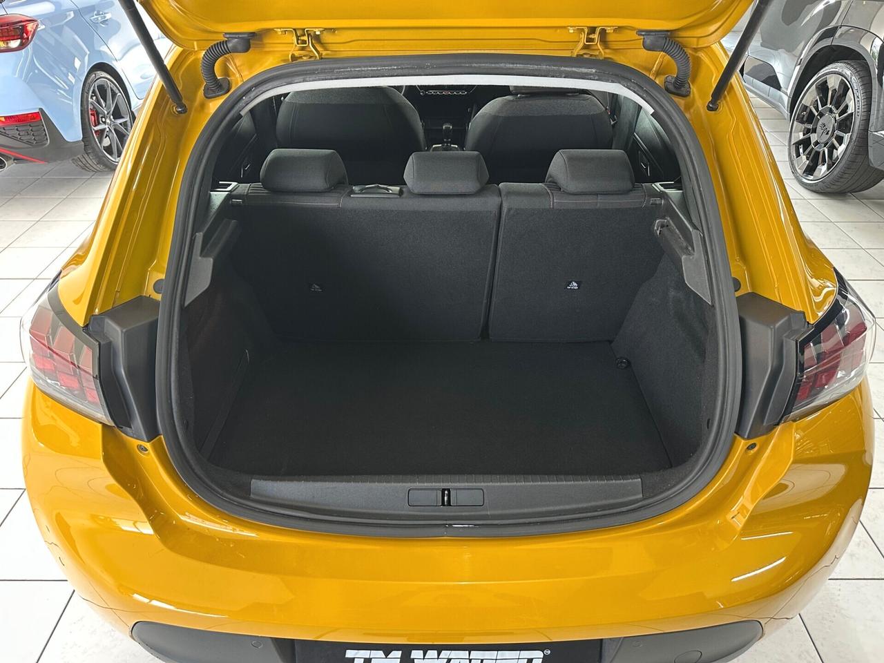 Peugeot 208 1.5 bluehdi Active Pack s -IVA ESPOSTA