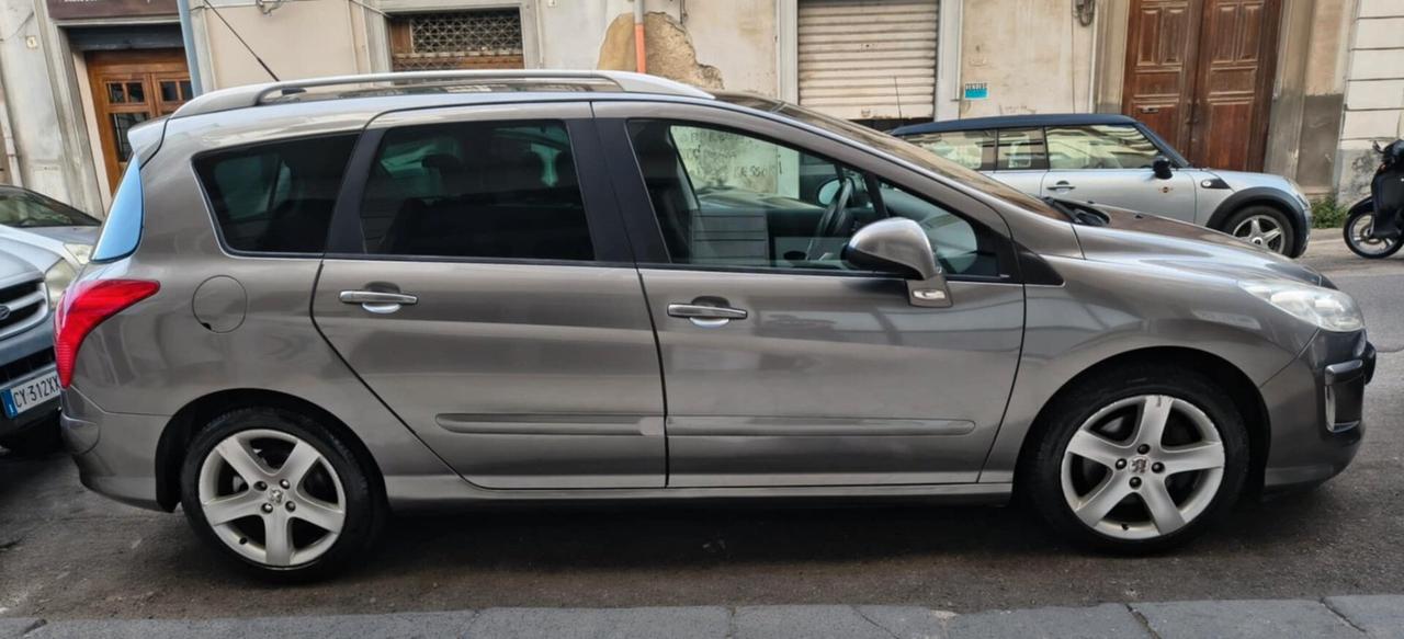 Peugeot 308 2.0 HDi 136CV 5p. Féline