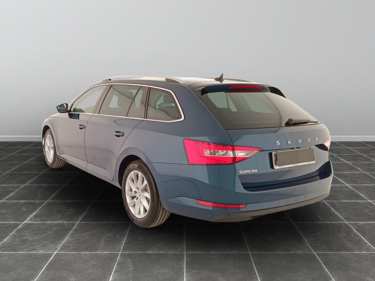Skoda Superb wagon 2.0 tdi evo scr 150cv executive dsg