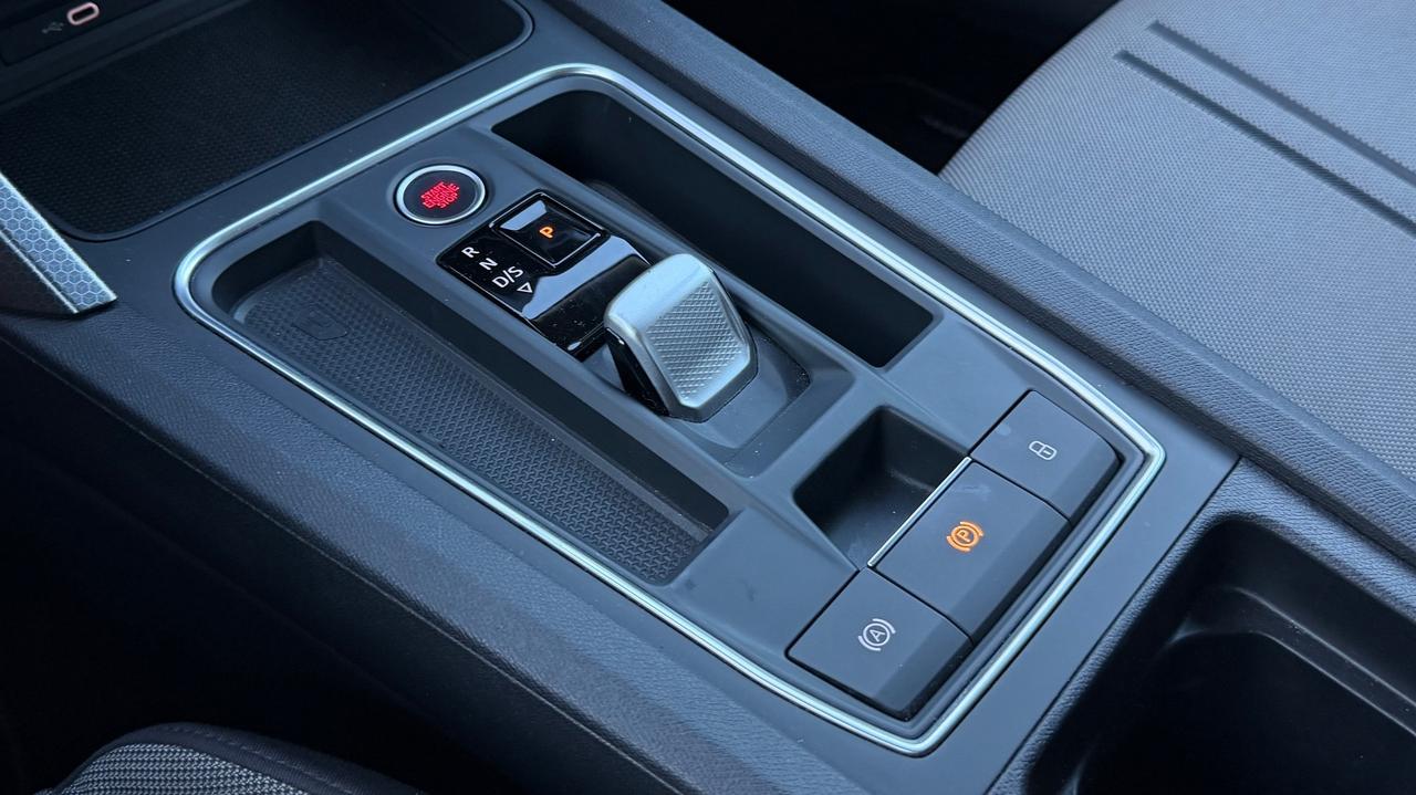 SEAT LEON 2.0 SPORTSTOURER TDI DSG 150CV - FULL LED, VIRTUAL COCKPIT, CAR PLAY