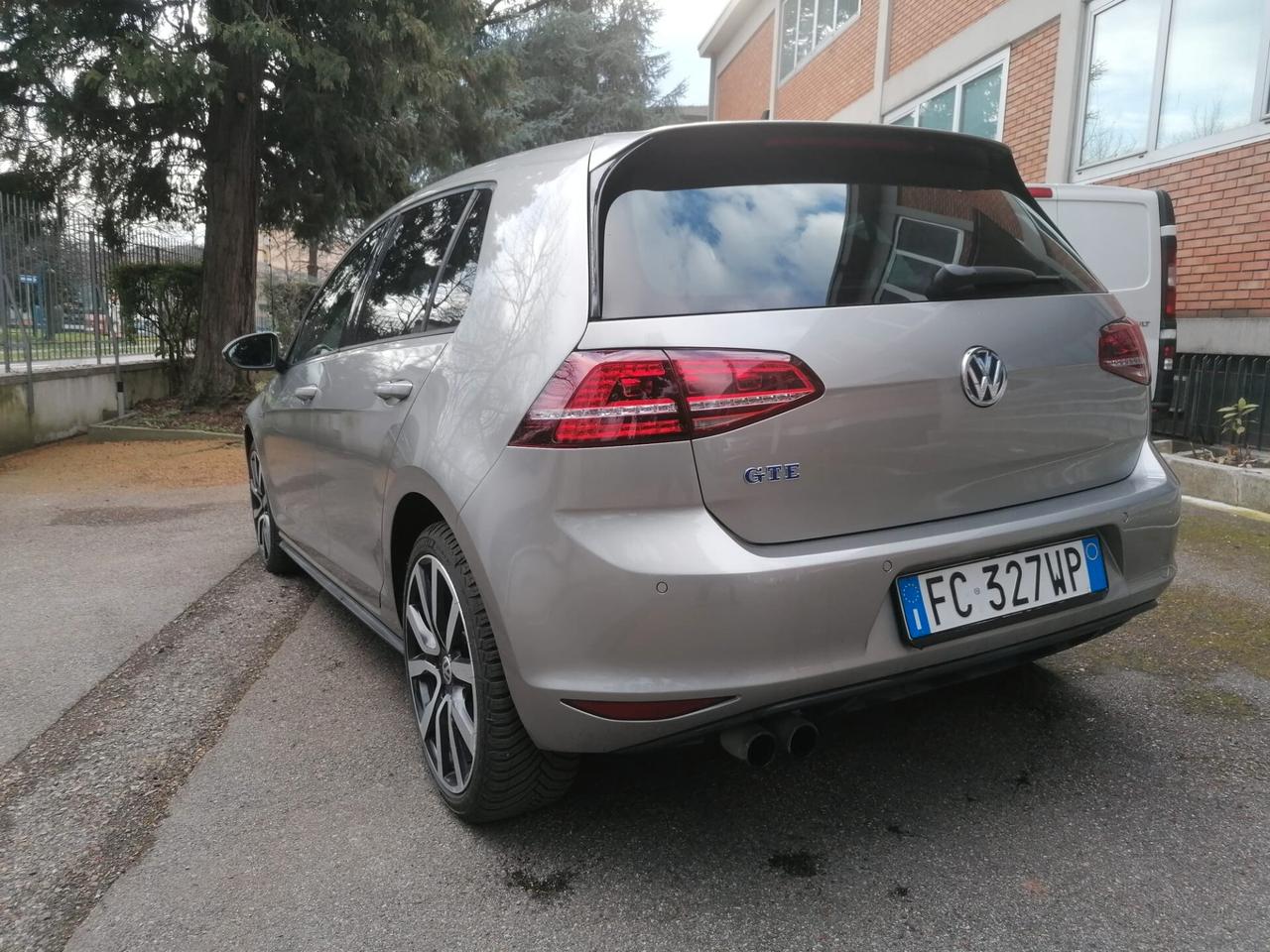 Volkswagen Golf GTE 1.4 TSI DSG 5p. Plug-In-Hybrid - 204cv