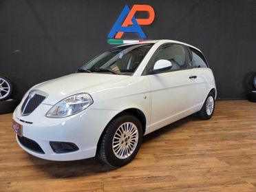 Lancia Ypsilon 3 Porte Ypsilon 1.2 8v New Oro (oro)