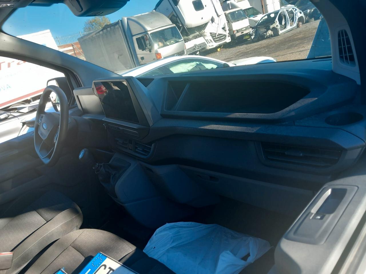 Ford Transit CUSTOM ANNO 2024 SINISTRATO