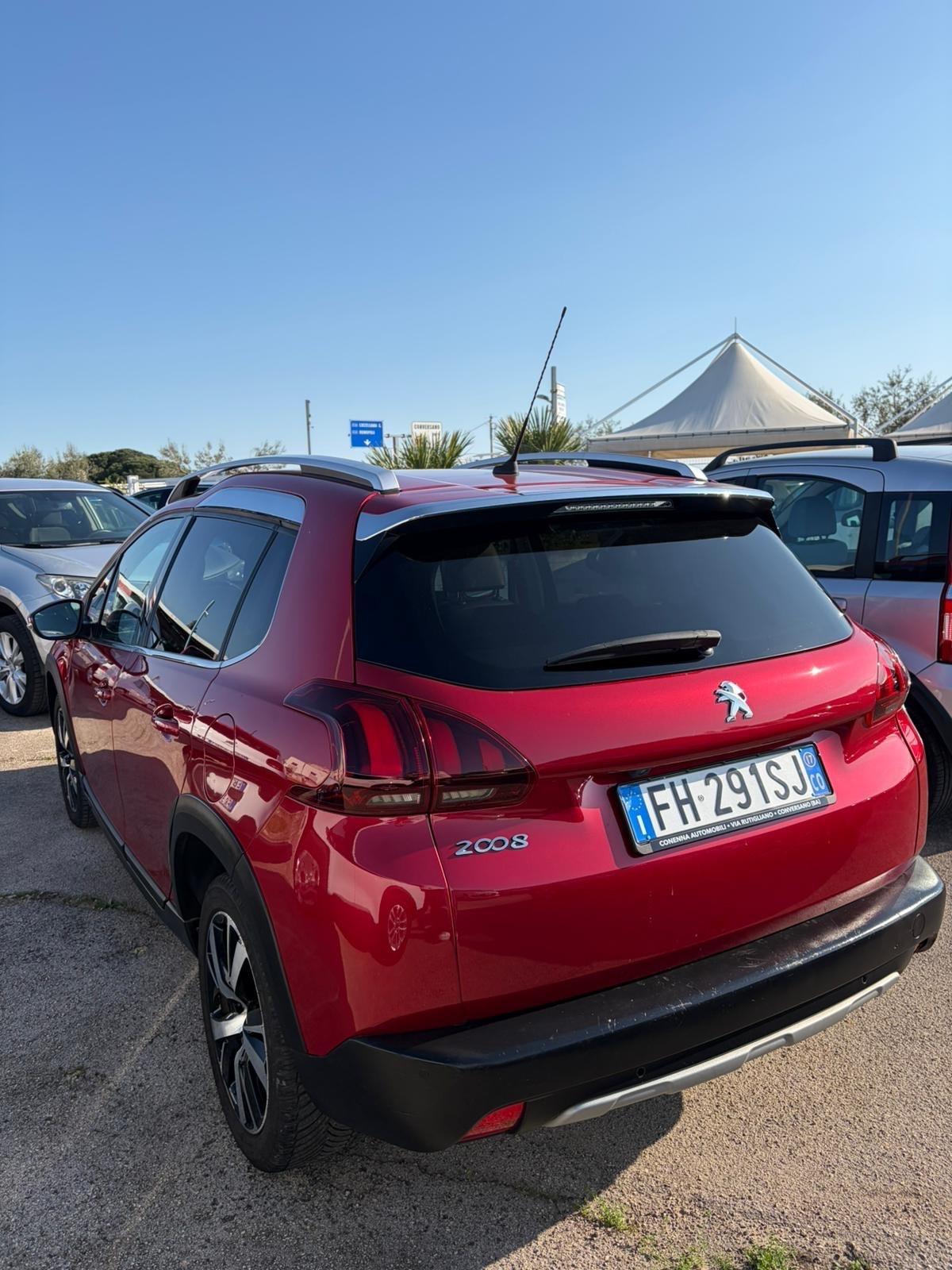 Peugeot 2008 BlueHDi 100 GT Line