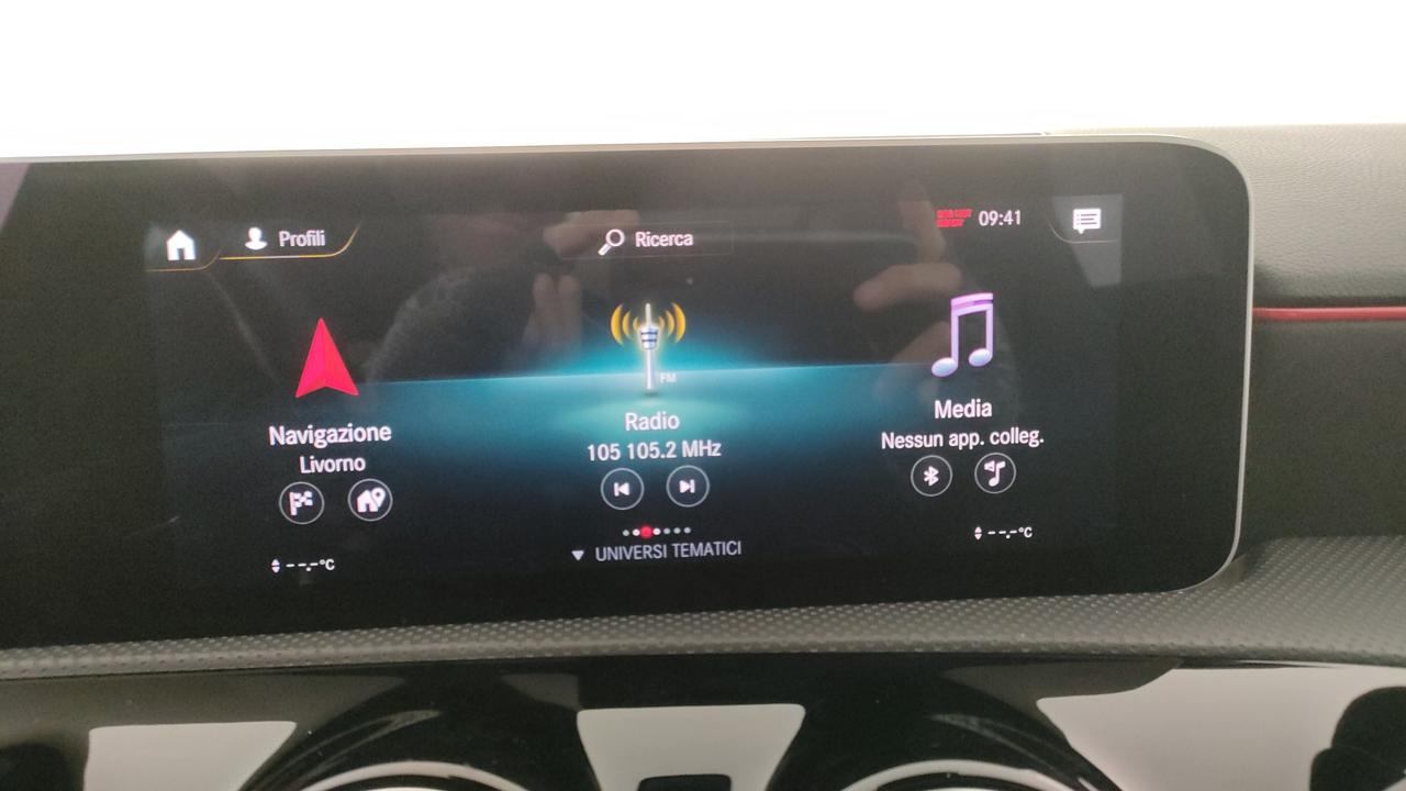 Mercedes-Benz Classe A - W177 2018 - A 180 d Premium auto